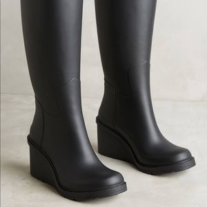 Hunter Tall Wedge Rain Boots